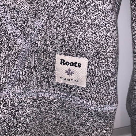 🍁 Roots Original Kanga Hoodie 🍁 - Picture 8 of 9